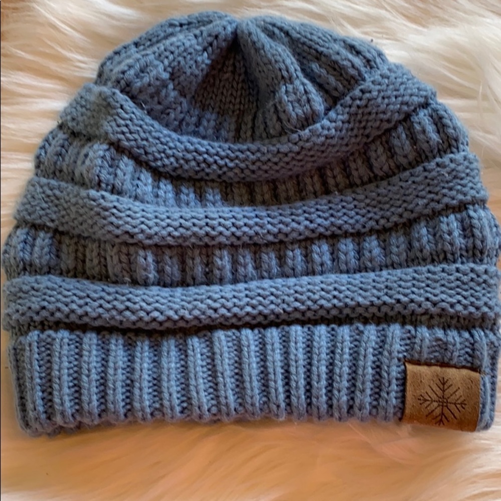 ANGELA & WILLIAMS beanie ski hat